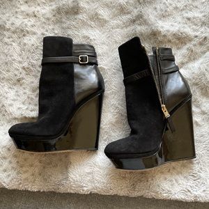 B Brian Atwood Wedge Platform Ankle Boot NWOT